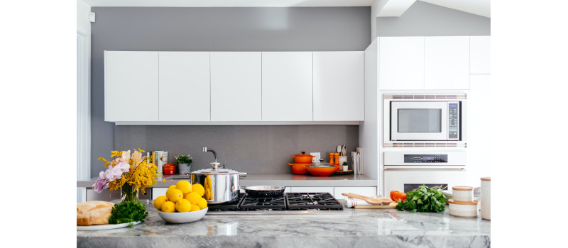 9 White Kitchen Cabinet Ideas for Every Taste