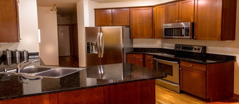 Are Cherry Kitchen Cabinets a Thing of the Past? 6 Reasons to Prove Otherwise